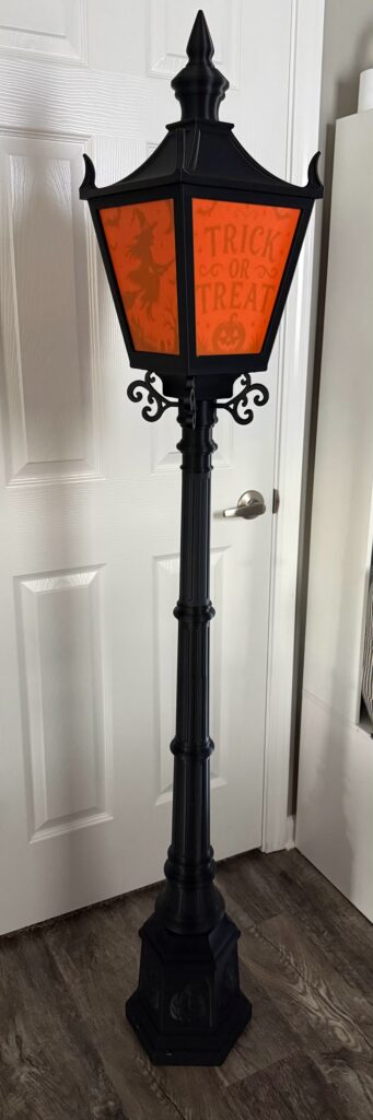 Halloween Lamp Post